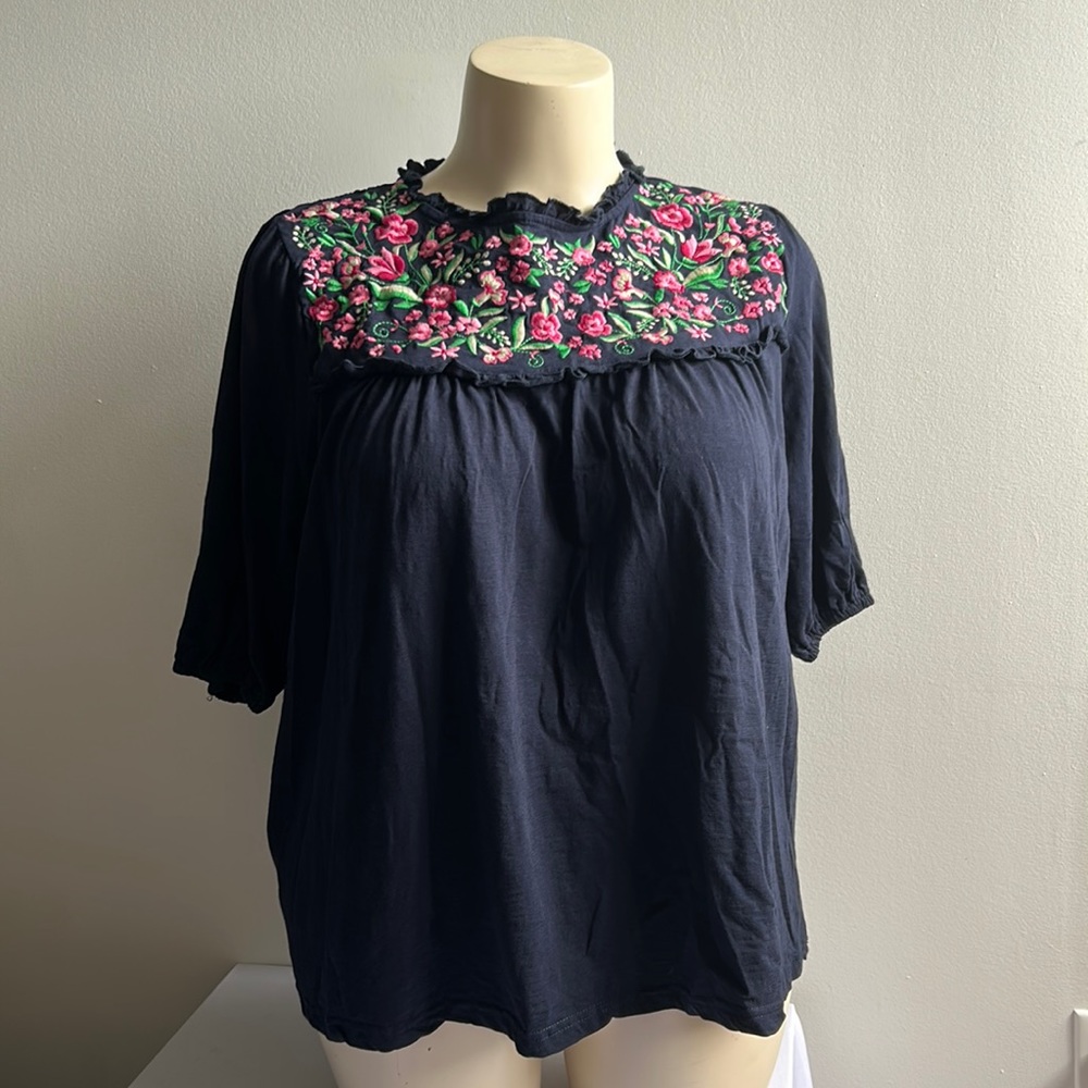 Floral Blouse 2X Liv Los Angeles